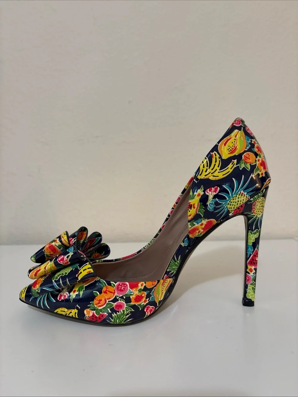 Betsey Johnson Prince Tropical Navy Floral & Fruit Bow Pointed Toe Heels